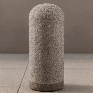 Borne conique en béton (594)