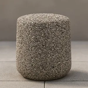 Borne ronde en béton (581)