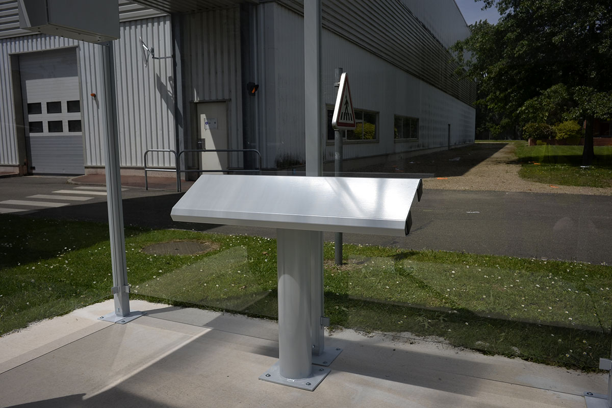 Banc assis debout
