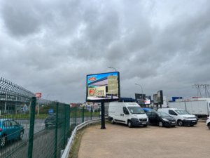 Écran LED sur pied outdoor